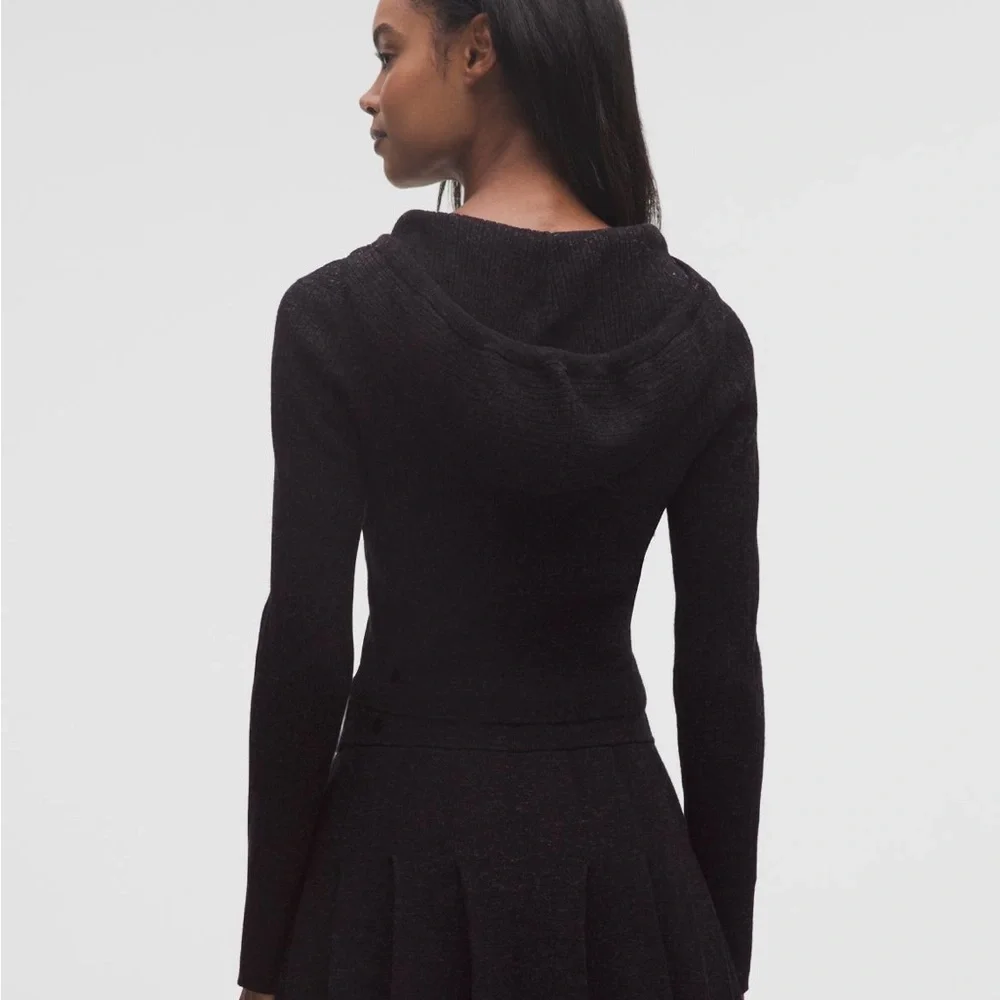 Lululemon Soft Micro Cable Merino
Hooded Cardigan ⭐️ NWT⭐️ XS ⭐️ - Picture 10 of 11